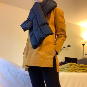 NWT Lululemon Pinnacle Scarf